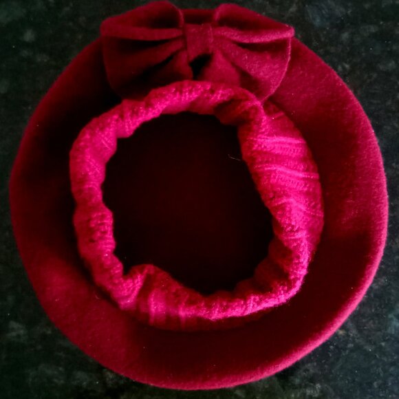 Heavy 100% WOOL Burgundy Beret w/Bow & Magenta Knit Band - Picture 4 of 5